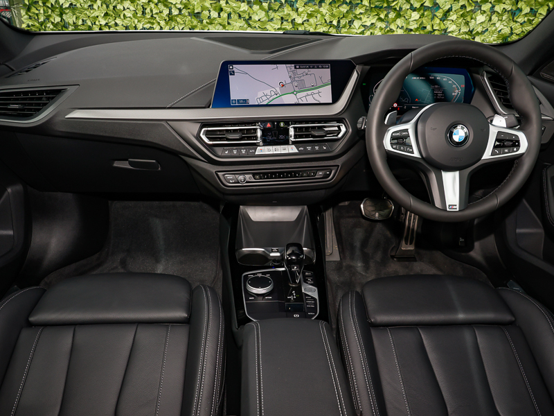 BMW 2 Series M235i Xdrive Step White #4