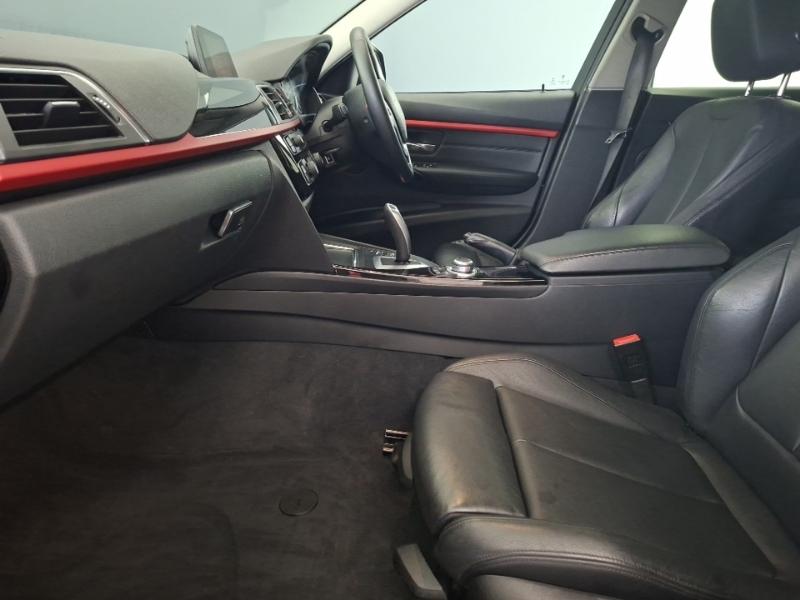 BMW 3 Series 318D Sport Step Black #5