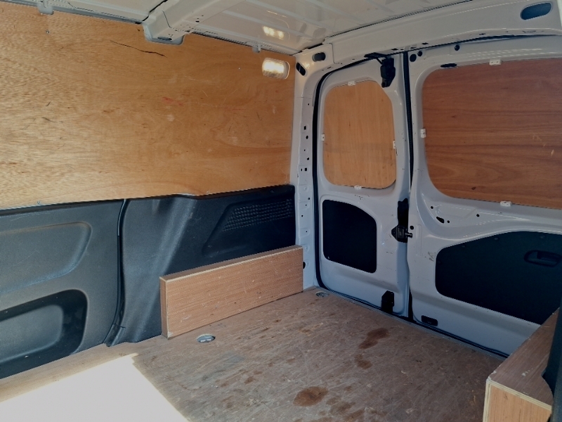 Citroen Berlingo 1.5 Bluehdi 650Kg Enterprise Ed 100Ps 6 Spd Ss White #6