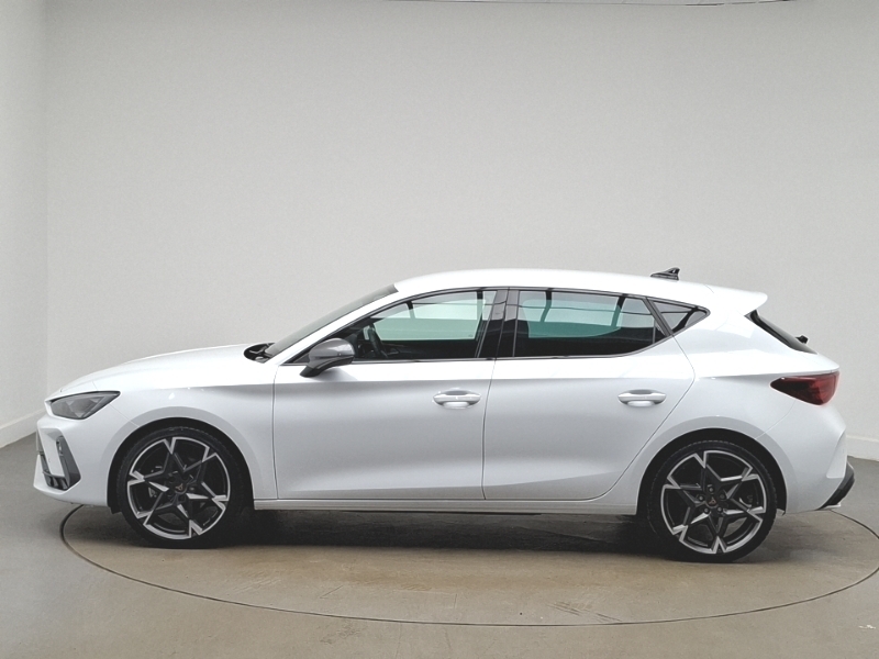 Cupra Leon 1.5 Tsi 150 V2 White #4