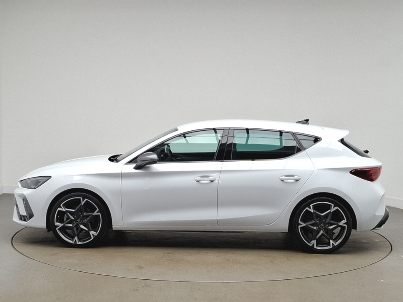 Cupra Leon 1.5 Tsi 150 V2 White #4