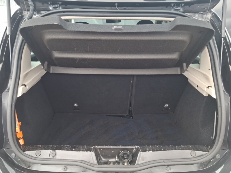 Dacia Sandero Stepway Hatchback Blue #17