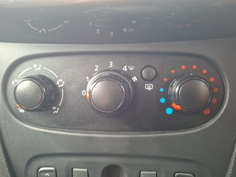 Dacia Sandero Stepway Hatchback Blue #15