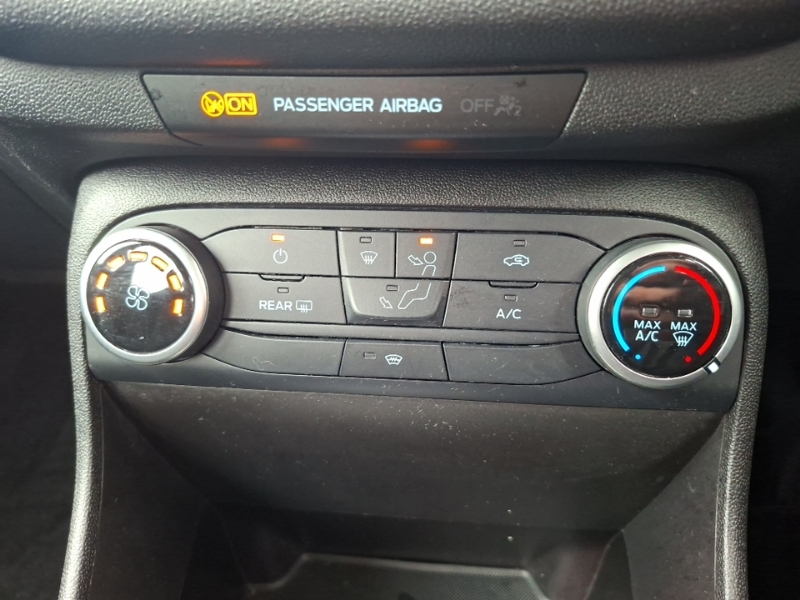 Ford Fiesta Active 1 White #16