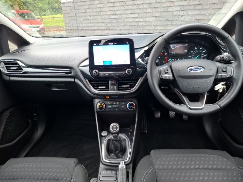 Ford Fiesta Active 1 White #3