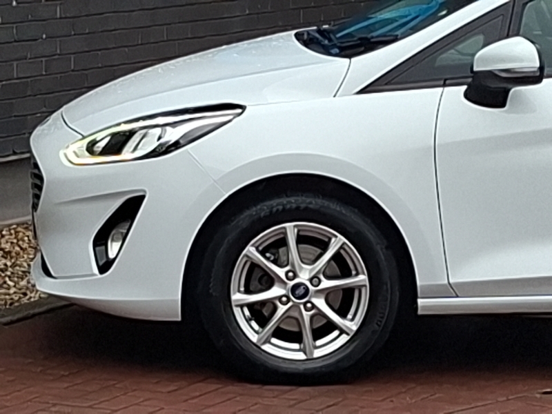 Ford Fiesta Active 1 White #19