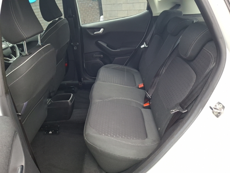 Ford Fiesta Active 1 White #6