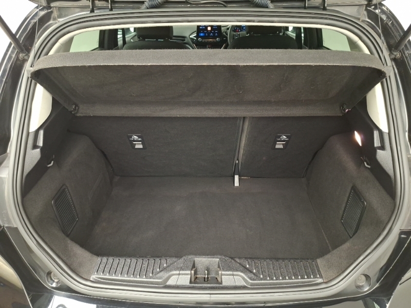 Ford Fiesta Active 1 Silver #17