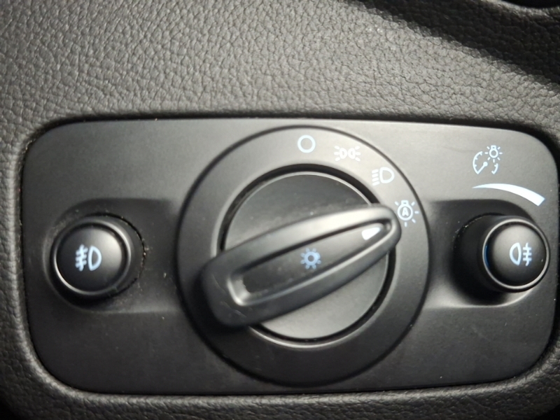 Ford Kuga Titanium Edition Silver #17