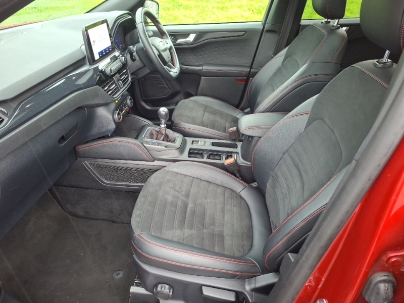 Ford Kuga 2.0 Ecoblue Mhev St-line X Edition BT21EOG Red #5