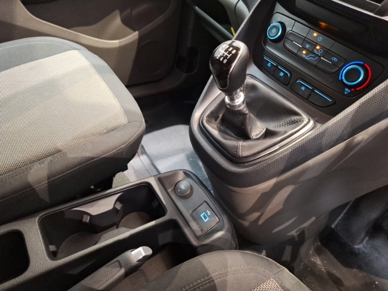 Ford Transit Connect Trend Silver #16