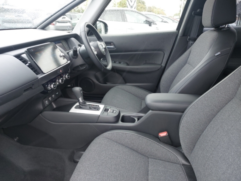 Honda Jazz 1.5 I-mmd Hybrid Advance Ecvt Black #5