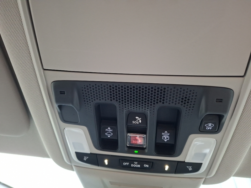 Honda Cr-V Advance Tech Red #17