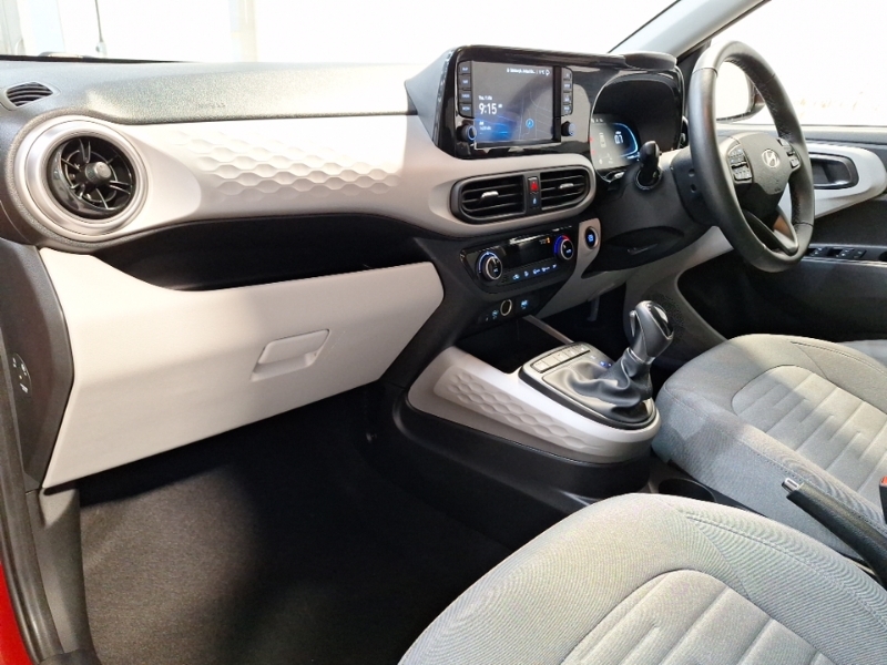 Hyundai I10 1.0 63 Premium Nav Red #5
