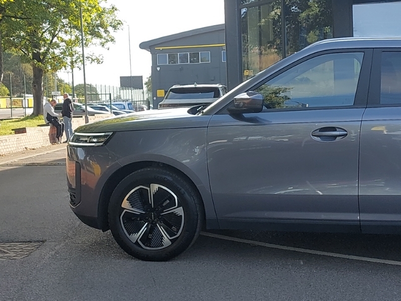 JAECOO 5 Dr Luxury 1.6 Black #19