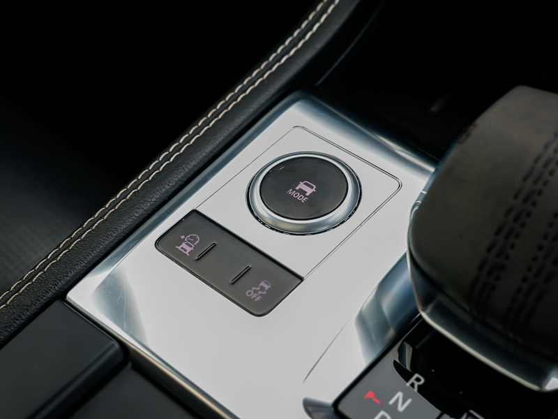 Jaguar F-Pace R-dynamic Hse Blue #17