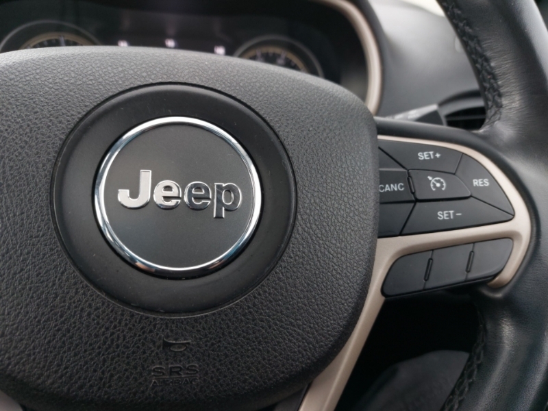 Jeep Cherokee Red #13