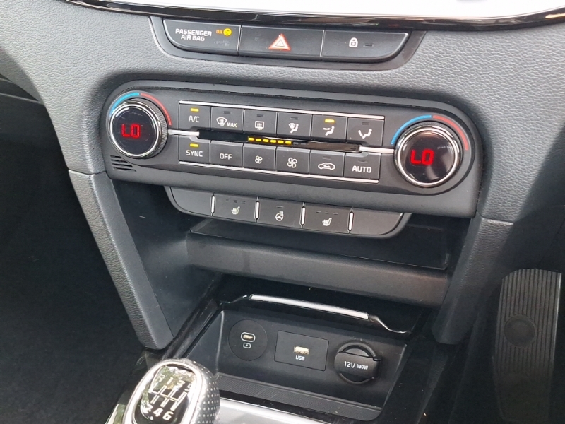 Kia Ceed Ceed 3 Isg White #15