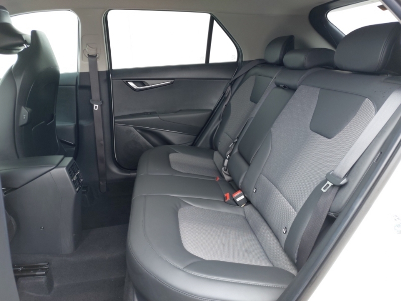 Kia Niro 1.6 Gdi Phev 3 Dct White #6