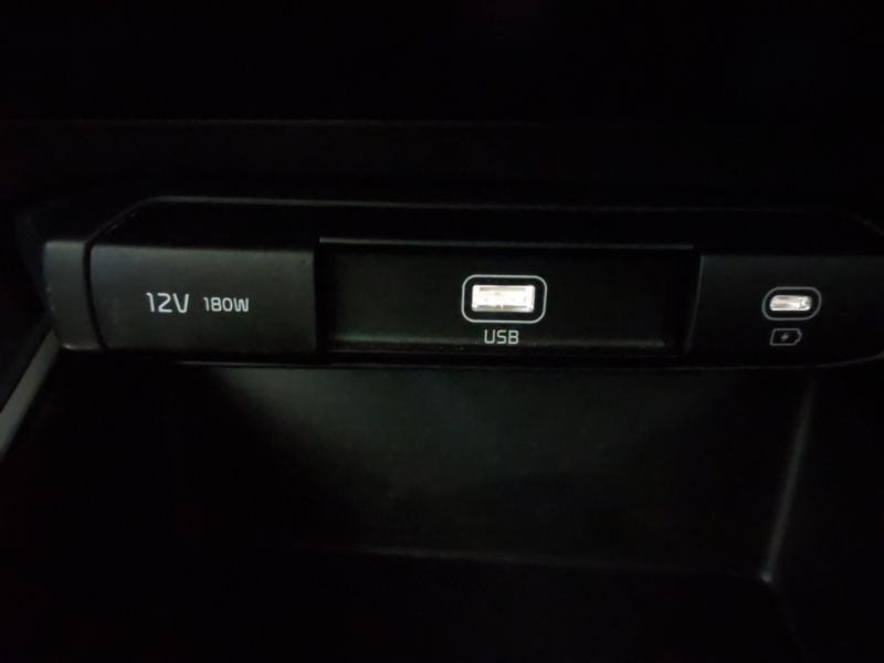 Kia Niro 2 Black #17