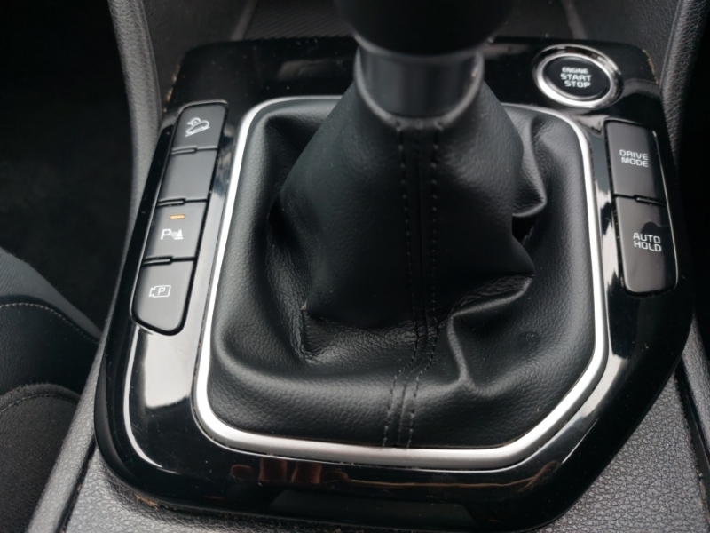 Kia Sportage 2 Black #17