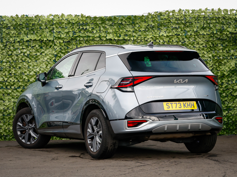 Kia Sportage 1.6T Gdi Hev Gt-line Silver #2