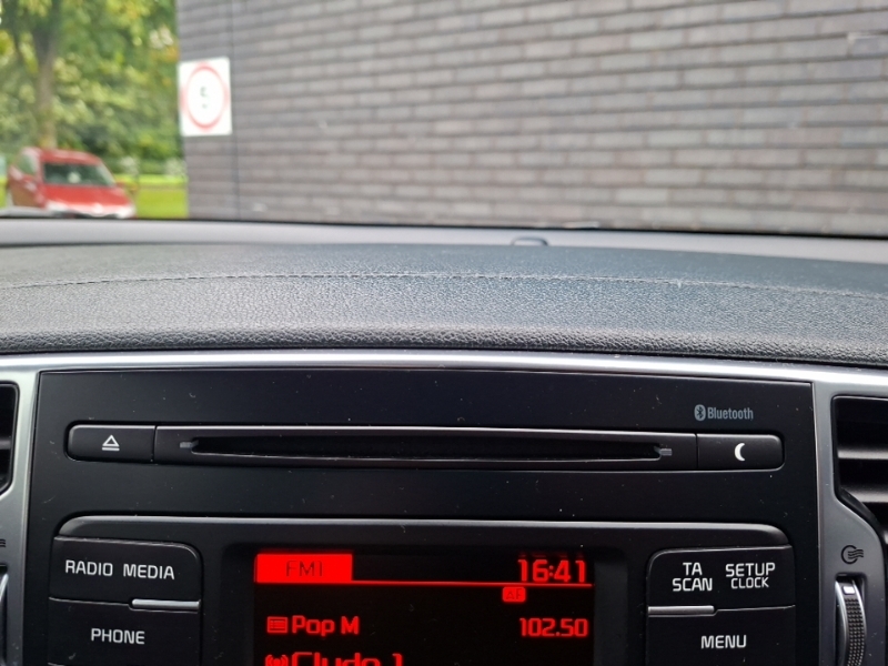 Kia Sportage Petrol Black #10
