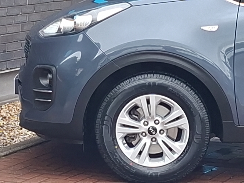 Kia Sportage Petrol Black #19