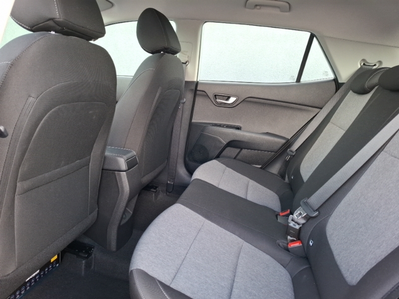 Kia Stonic 1.0T Gdi 98 Pure Silver #6