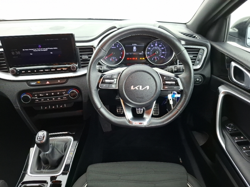 Kia Xceed Gt-line Red #8