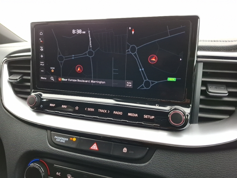 Kia Xceed Gt-line Red #10