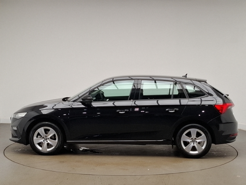 Skoda Scala 1.0 Tsi 116 Se Edition Black #4