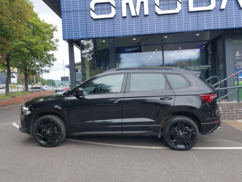 Skoda Karoq 1.5 Tsi Sportline Edition Black #4