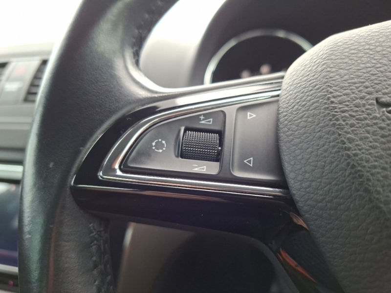 Skoda Yeti Hatchback #12