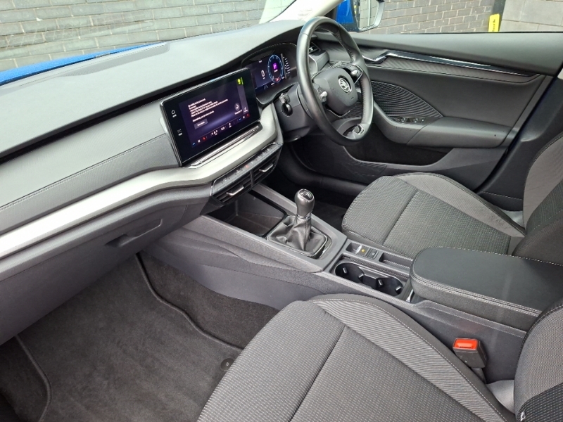 Skoda Octavia 2.0 Tdi Se Technology Blue #5
