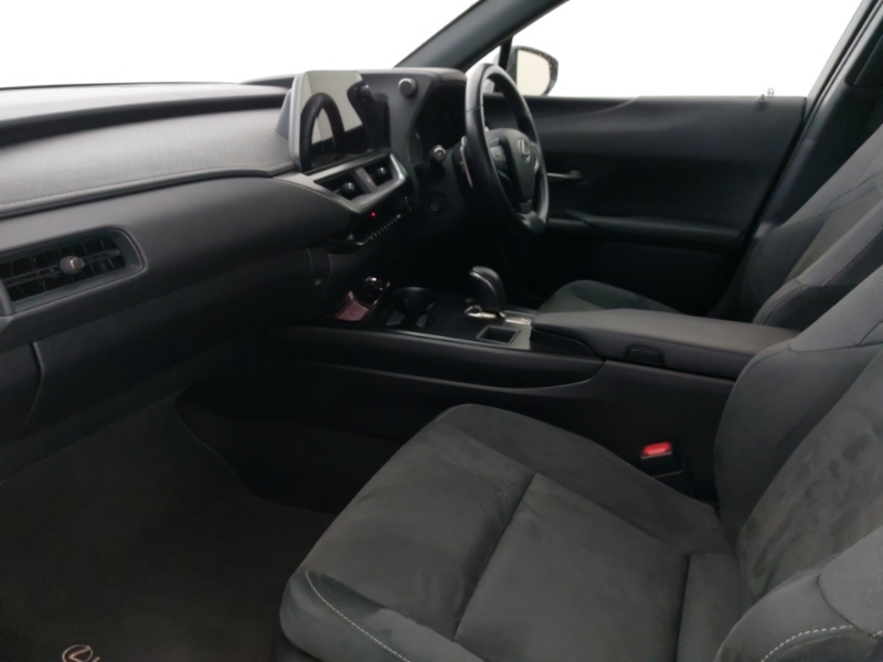 Lexus UX 300E 150Kw 72.8 Kwh E-cvt Black #5