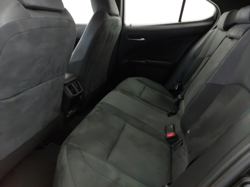 Lexus UX 300E 150Kw 72.8 Kwh E-cvt Black #6