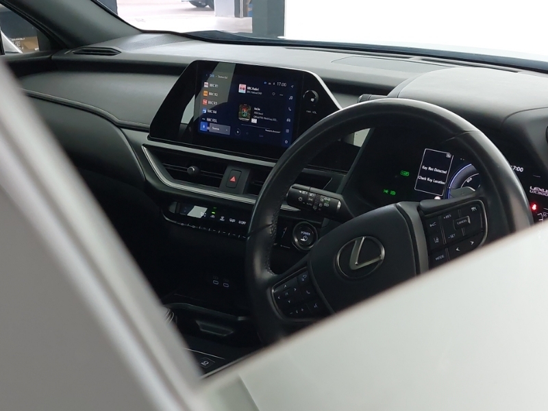 Lexus UX Premium Plus Black #15