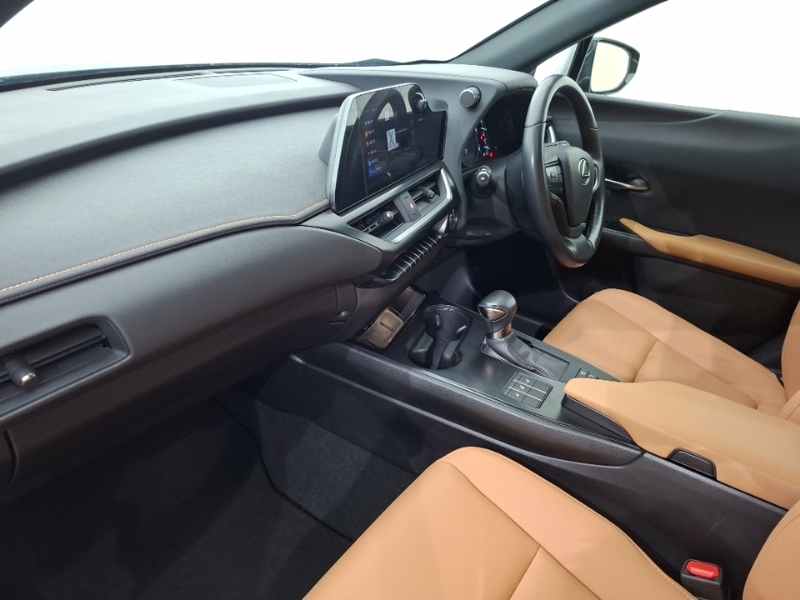 Lexus UX 250H 2.0 F-sport Design Cvt Black #5
