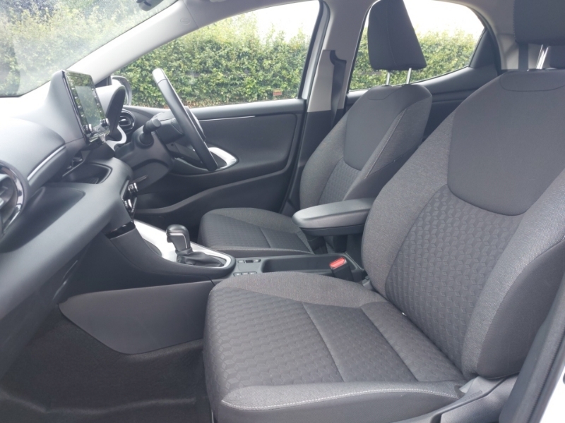 Mazda 2 1.5I Hybrid Pure Cvt White #5