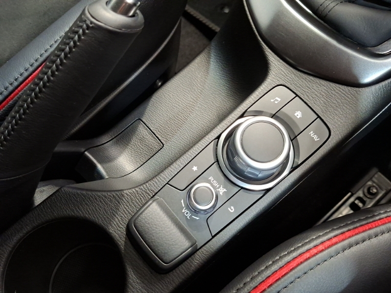 Mazda 2 Mazda 2 Hybrid Select Cvt White #15