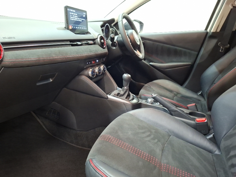 Mazda 2 1.5 E-skyactiv G Mhev Gt Sport White #5