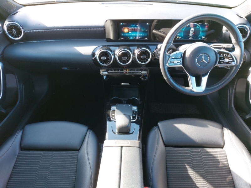 Mercedes-Benz A Class A180d Sport KL68URM Black #3