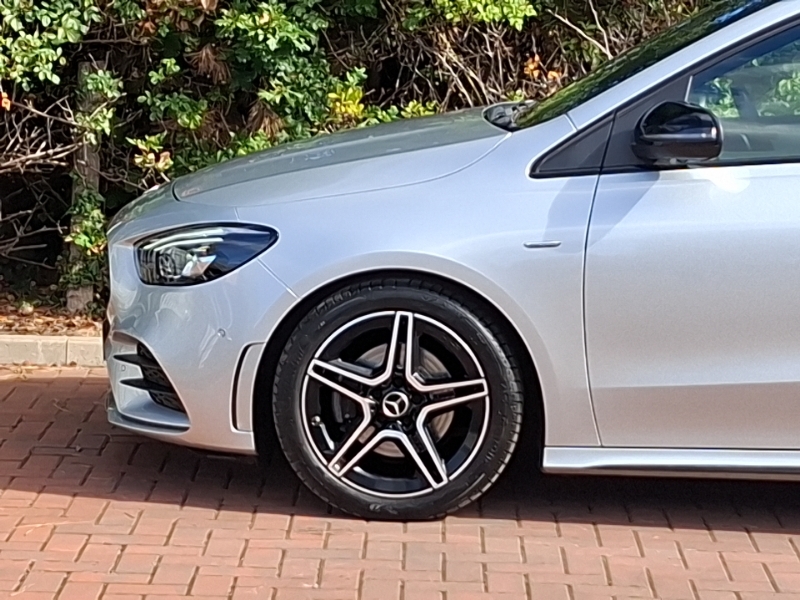 Mercedes-Benz B Class Hatchback Silver #19