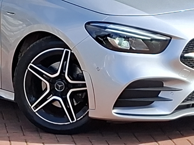 Mercedes-Benz B Class Hatchback Silver #20