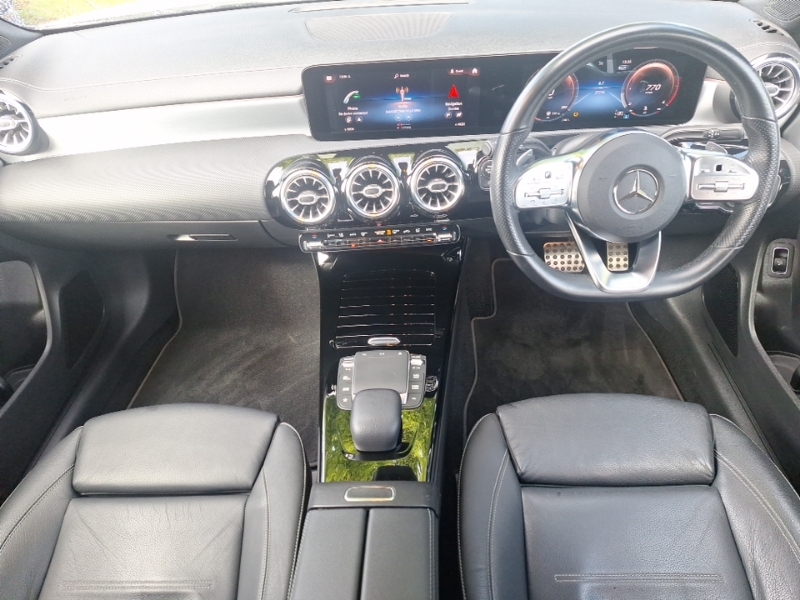 Mercedes-Benz CLA Class Cla 220D Amg Line Premium Plus Tip SR70HVF White #3