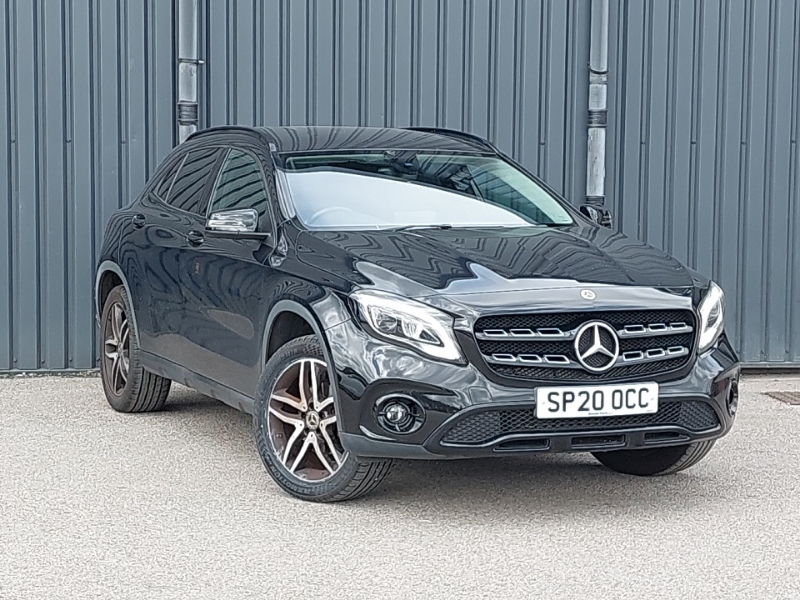 Mercedes-Benz GLA Class Gla 180 Urban Edition Black