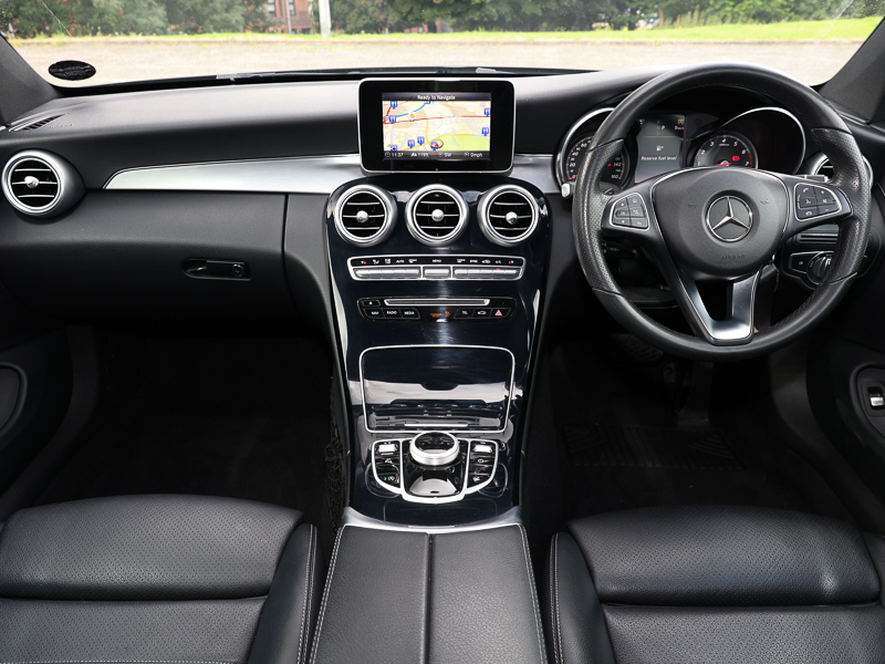 Mercedes-Benz C Class C200 Sport 9G-tronic Black #3
