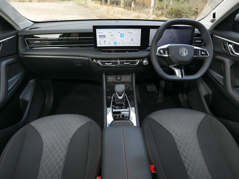 MG HS 1.5 T-gdi Hybrid Se Red #3