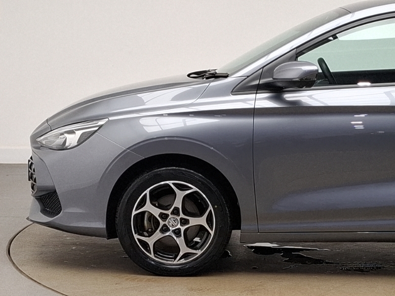 MG MG3 1.5 Se Silver #18